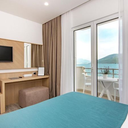 Hotel Perla - Annexes ヘルツェグ・ノヴィ エクステリア 写真