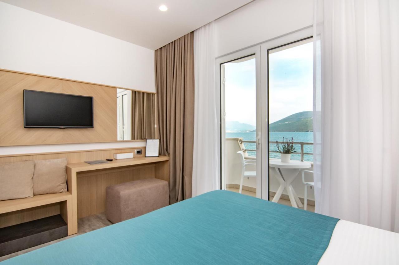 Hotel Perla - Annexes ヘルツェグ・ノヴィ エクステリア 写真